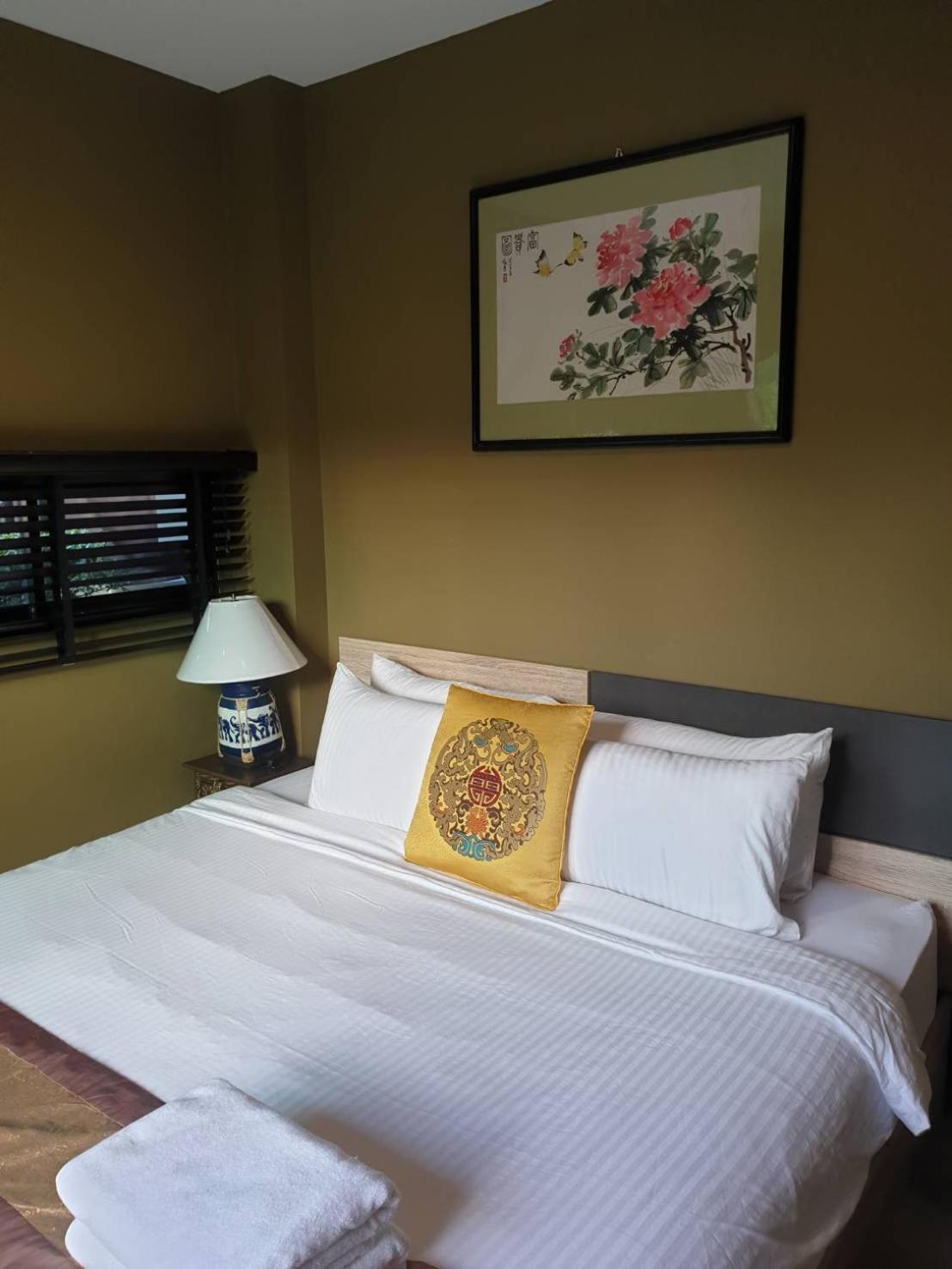 The Lantern Suites Ban Song Hong Ruang foto